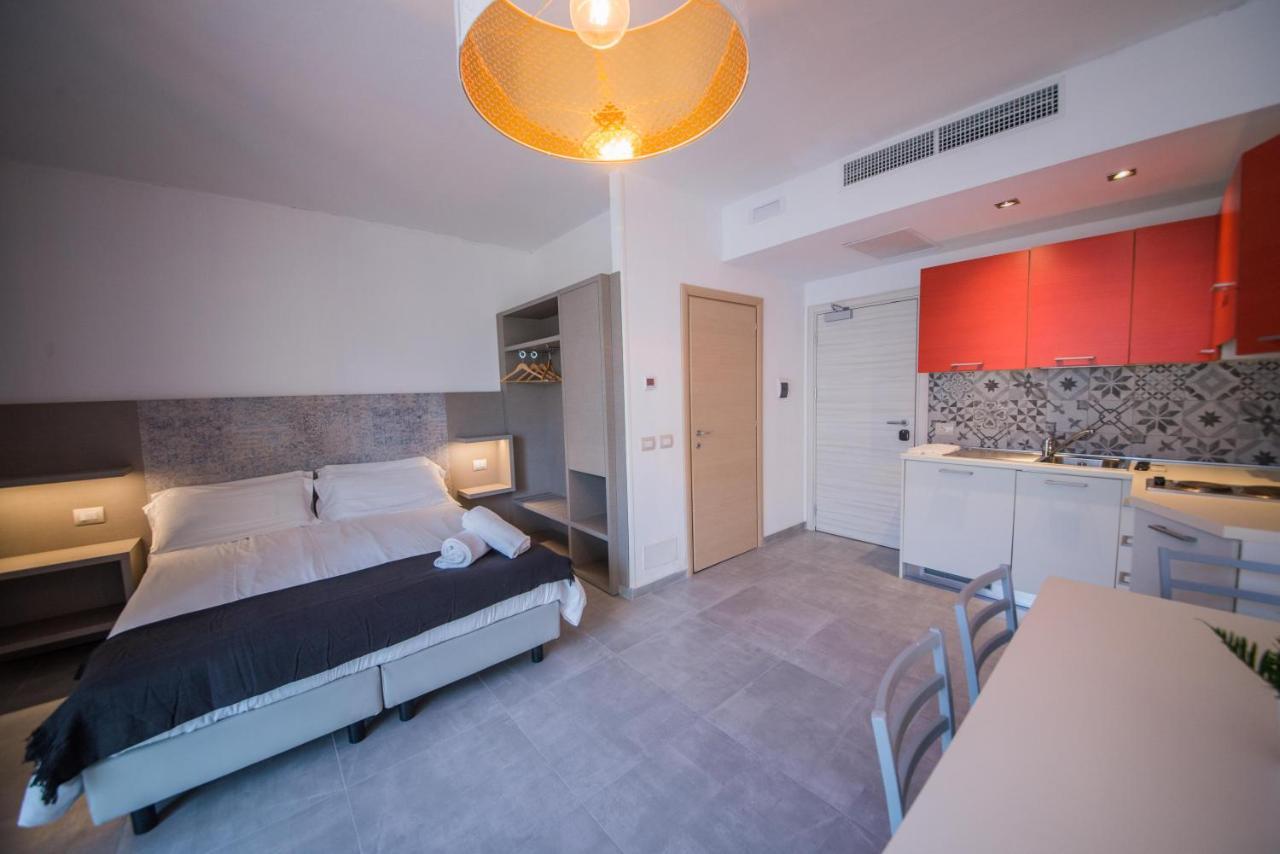 Residence Cristine Riva Zewnętrze zdjęcie
