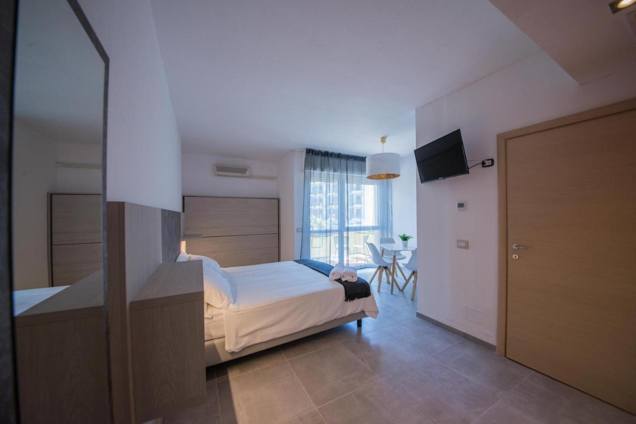 Residence Cristine Riva Zewnętrze zdjęcie