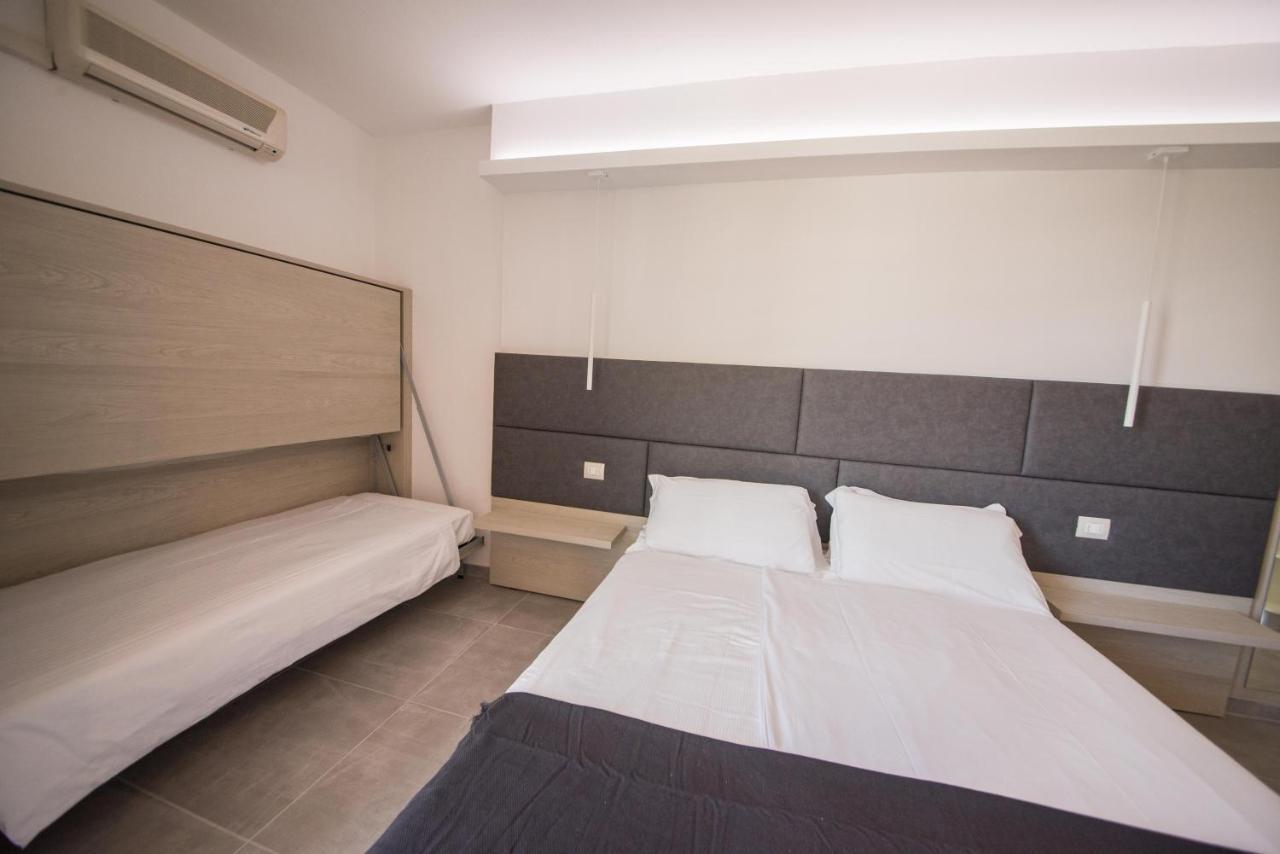 Residence Cristine Riva Zewnętrze zdjęcie
