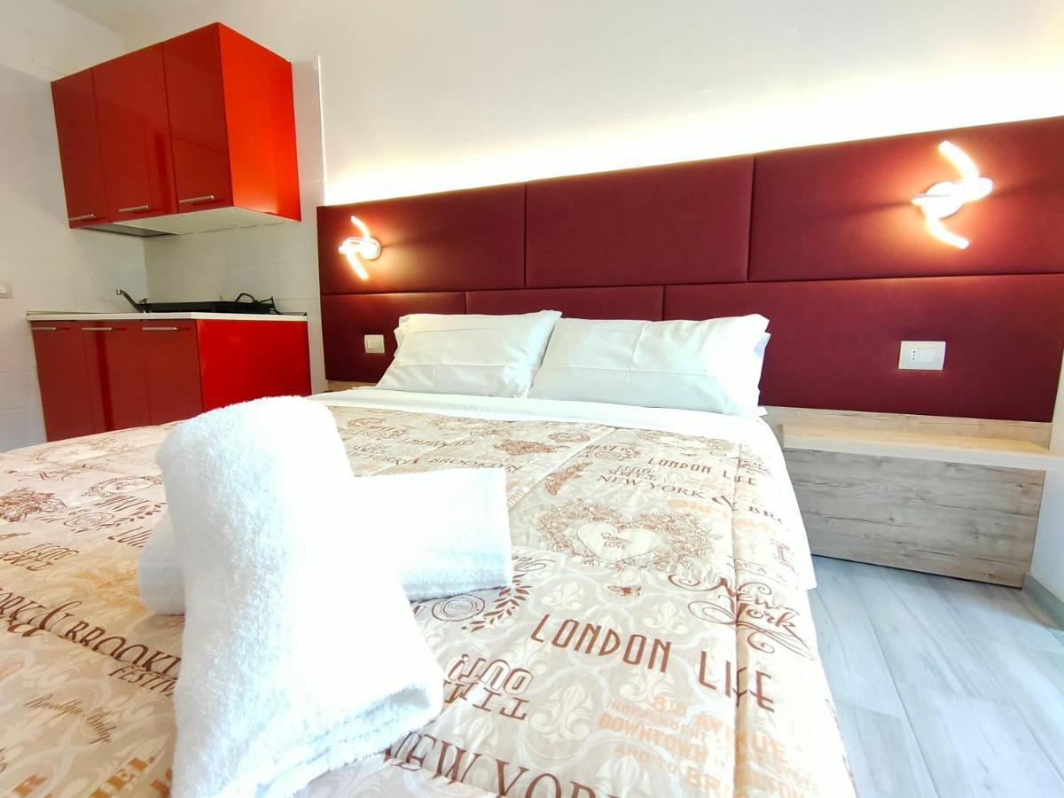 Residence Cristine Riva Zewnętrze zdjęcie