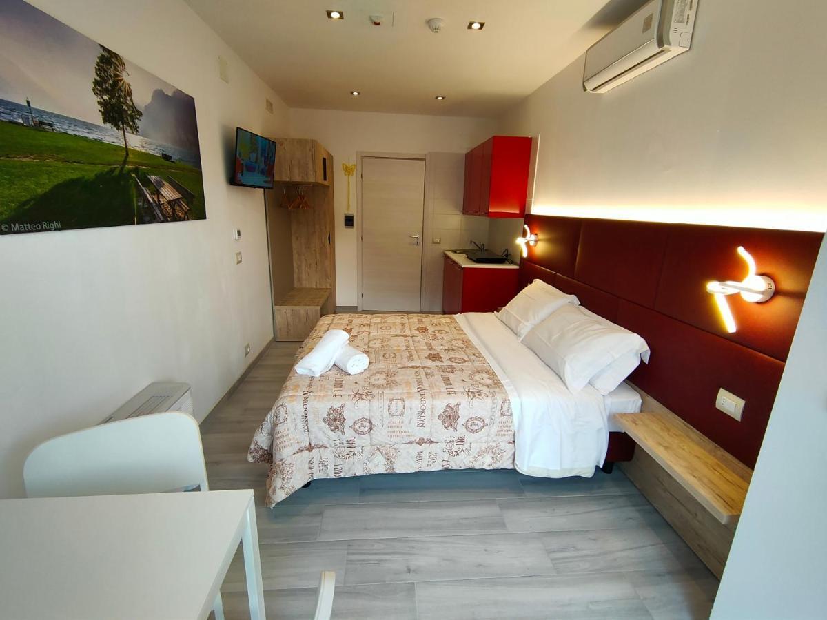 Residence Cristine Riva Zewnętrze zdjęcie